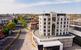 Hotel Verticalplus